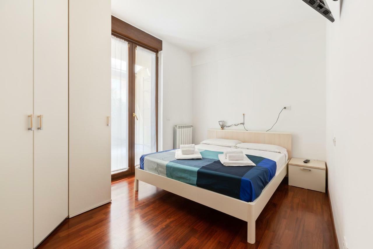 Corsica Huge Terrace Flats Leilighet Milano Eksteriør bilde